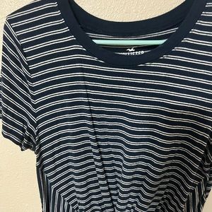 Hollister Striped T-Shirt with Bottom Tie Medium